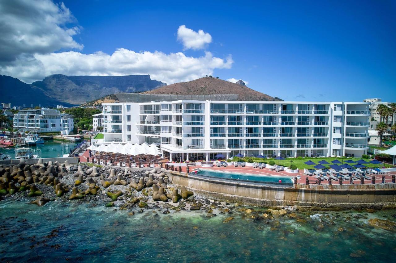 Radisson Collection Hotel, Waterfront Fokváros Kültér fotó Southern Sun Waterfront Cape Town